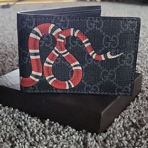 gucci belt bag snake|gucci snake wallet men's.